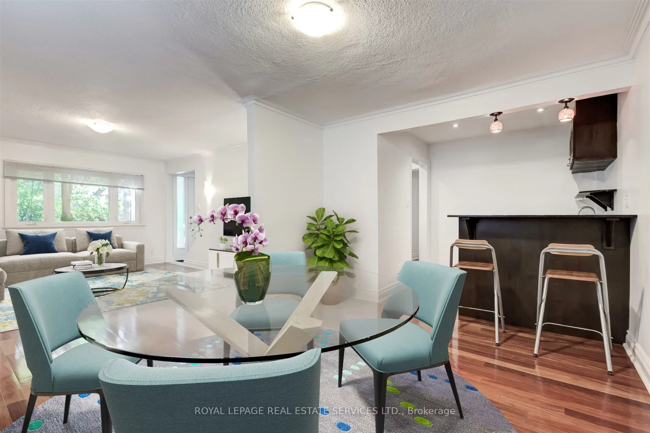 5, Easson, High Park-Swansea, Toronto