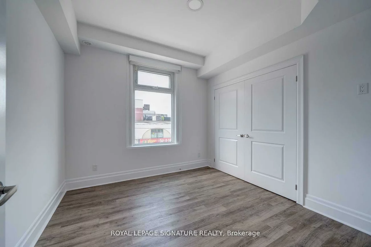 1, Lansdowne, Roncesvalles, Toronto