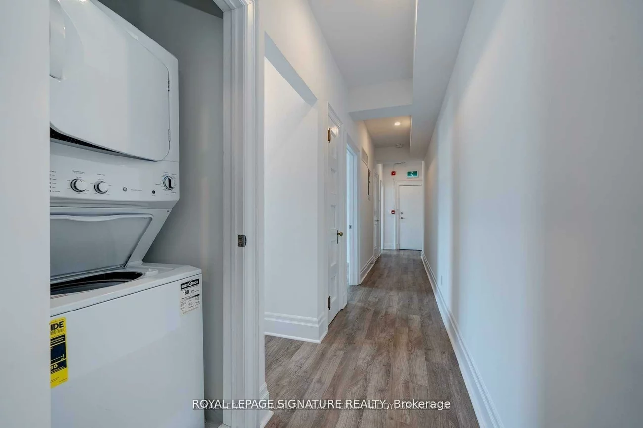 1, Lansdowne, Roncesvalles, Toronto