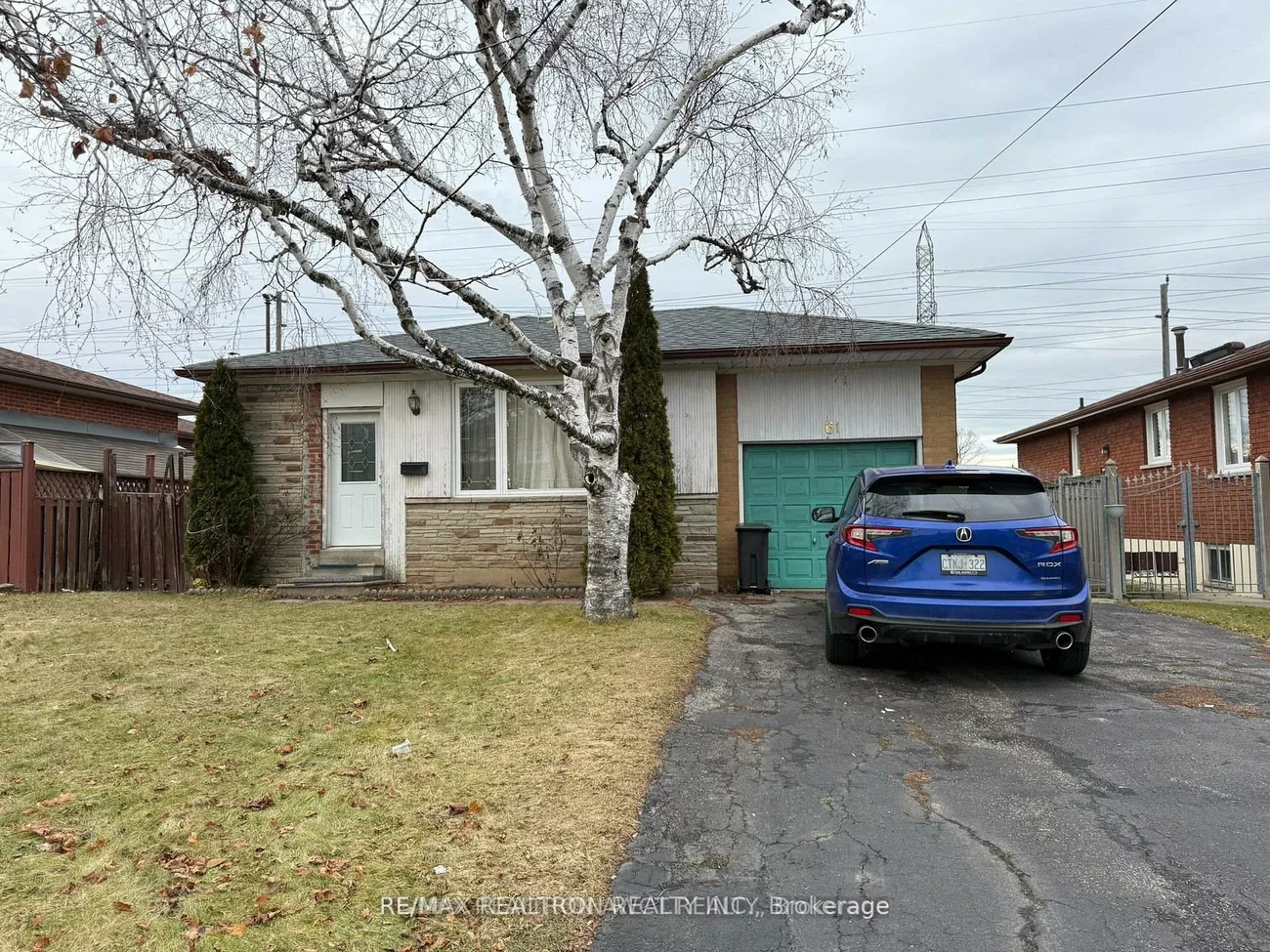 61, Wilmont, Black Creek, Toronto