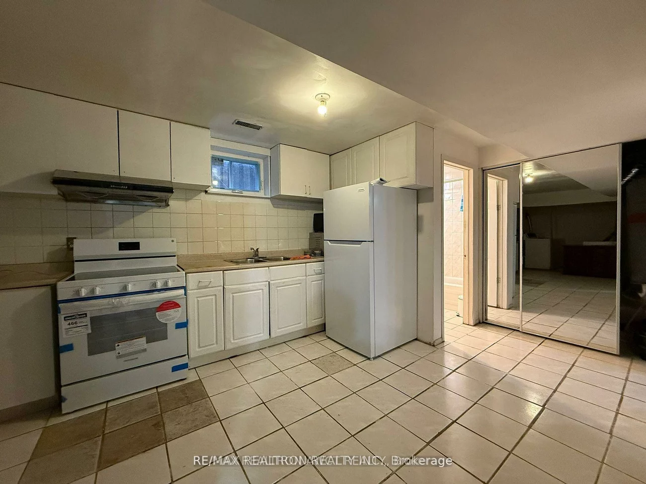 61, Wilmont, Black Creek, Toronto