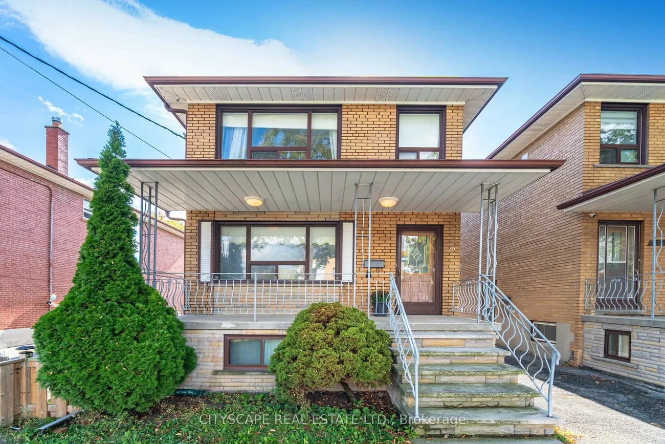 49, Algoma, Mimico, Toronto