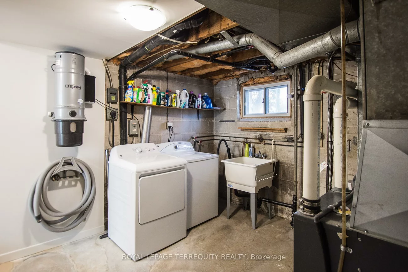 42, Sunray, Downsview-Roding-CFB, Toronto