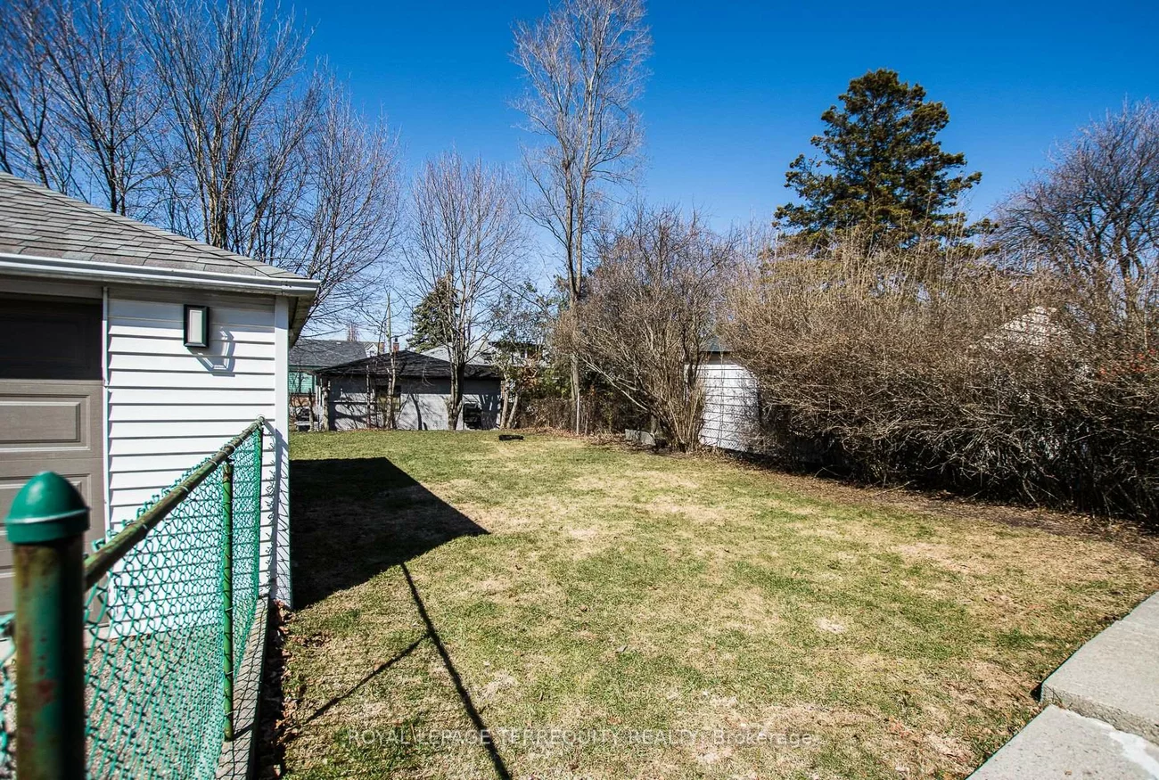 42, Sunray, Downsview-Roding-CFB, Toronto