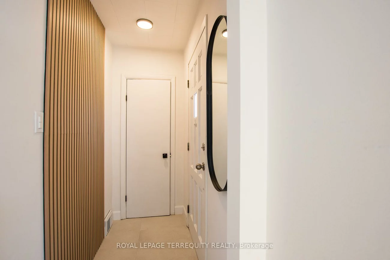 42, Sunray, Downsview-Roding-CFB, Toronto