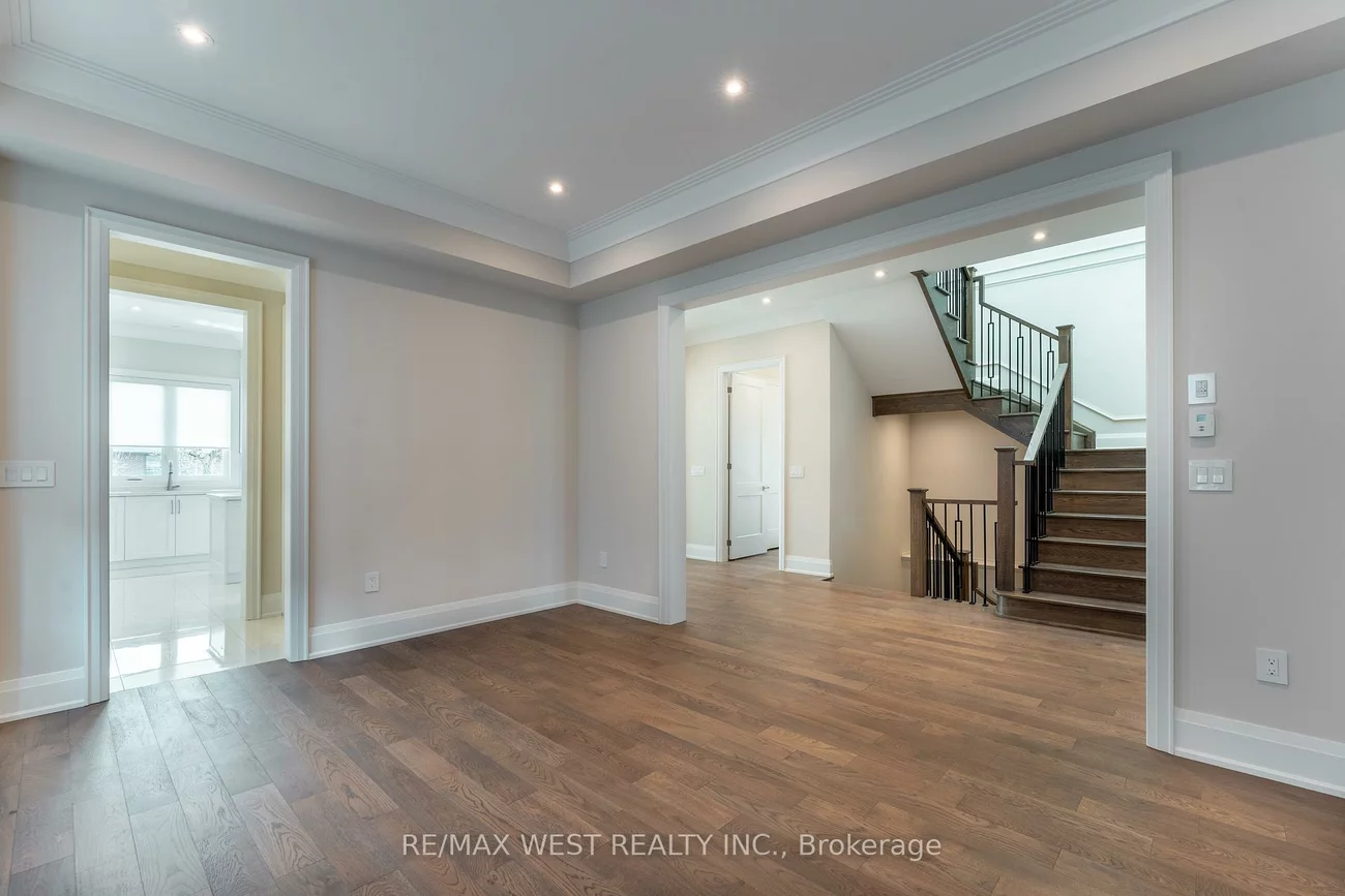 119, Jay, Maple Leaf, Toronto