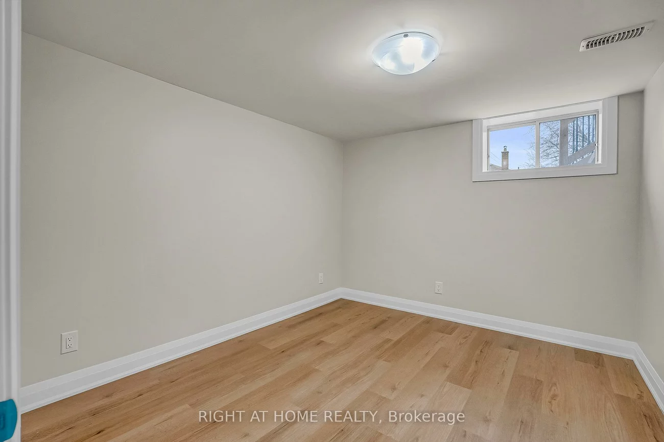 10, Golfwood, Kingsview Village-The Westway, Toronto