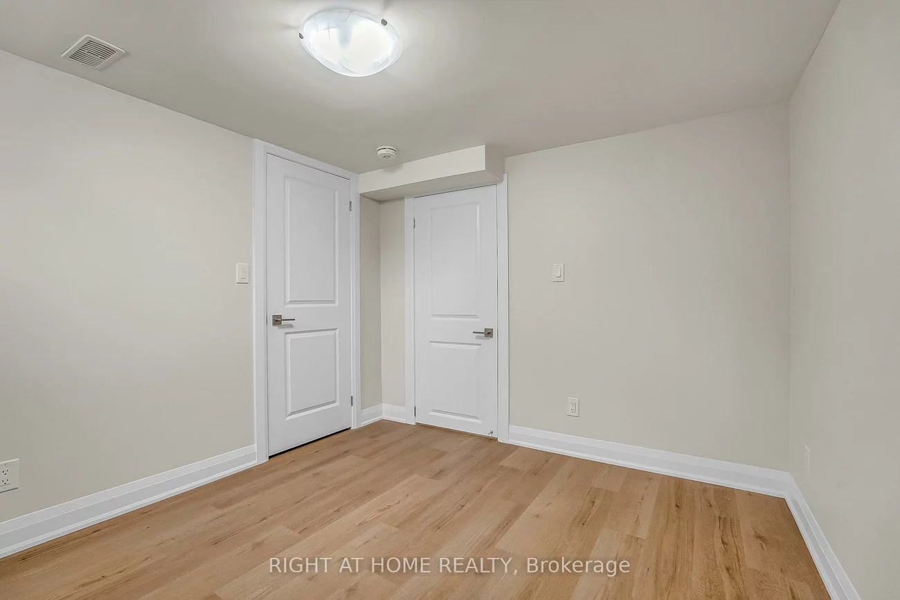 10, Golfwood, Kingsview Village-The Westway, Toronto