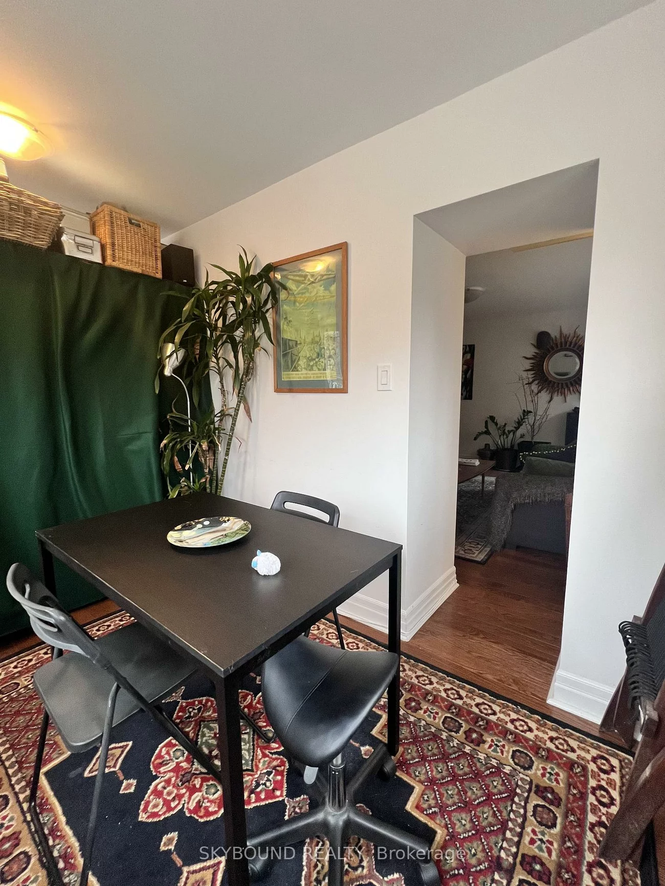 27A, Ridout, High Park-Swansea, Toronto