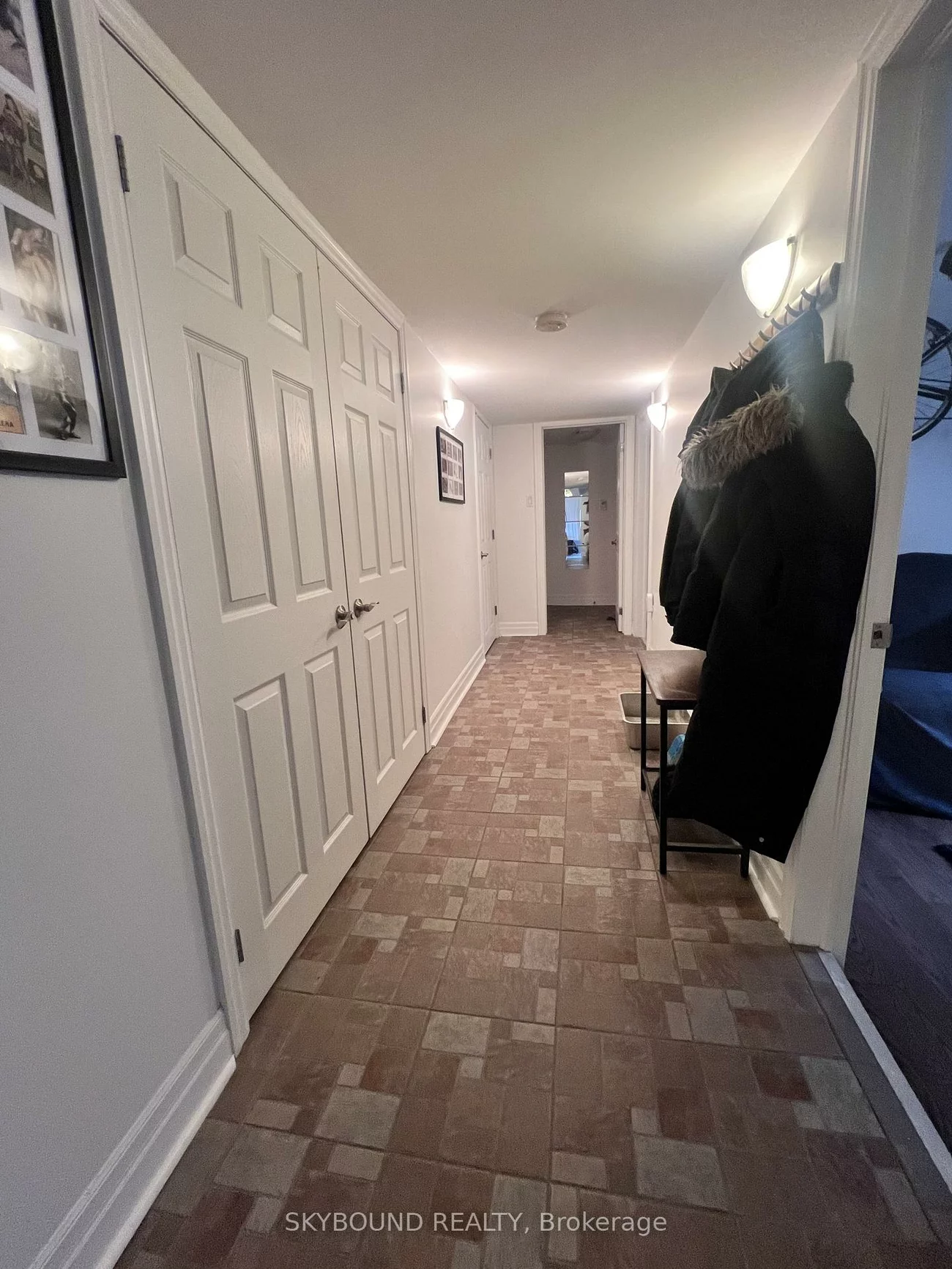 27A, Ridout, High Park-Swansea, Toronto