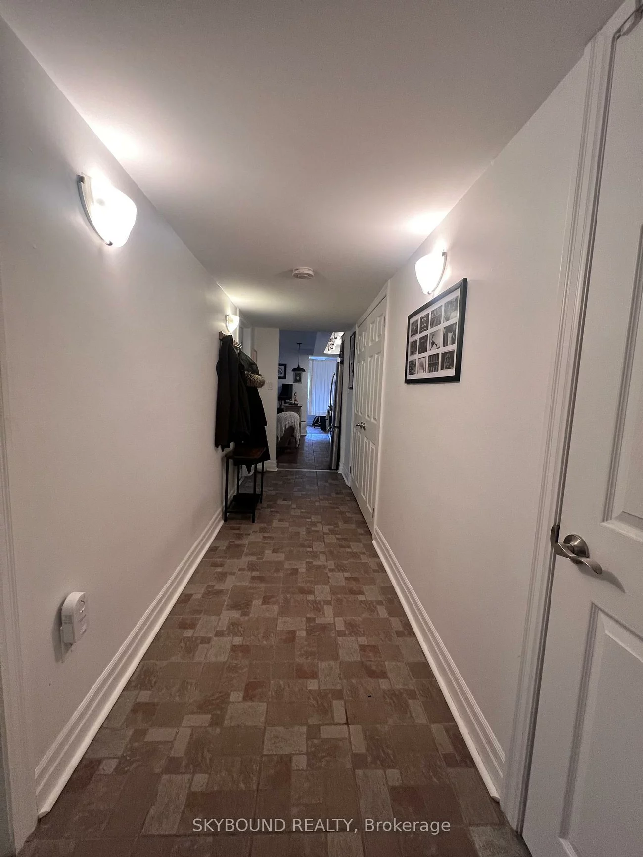 27A, Ridout, High Park-Swansea, Toronto