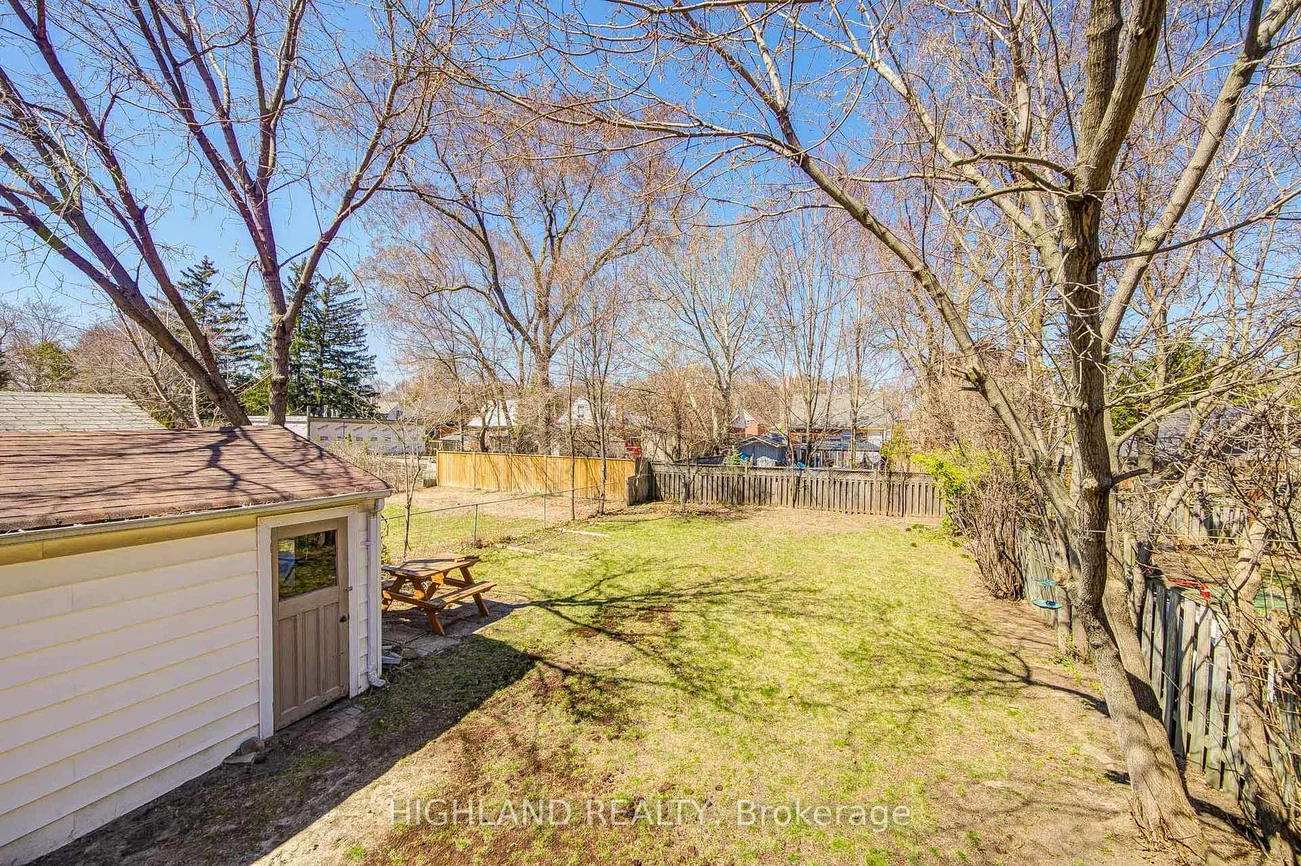 90, Clouston, Weston, Toronto