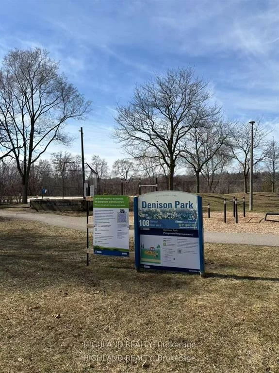 90, Clouston, Weston, Toronto