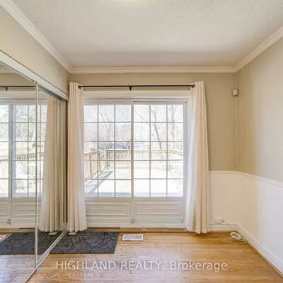 90, Clouston, Weston, Toronto