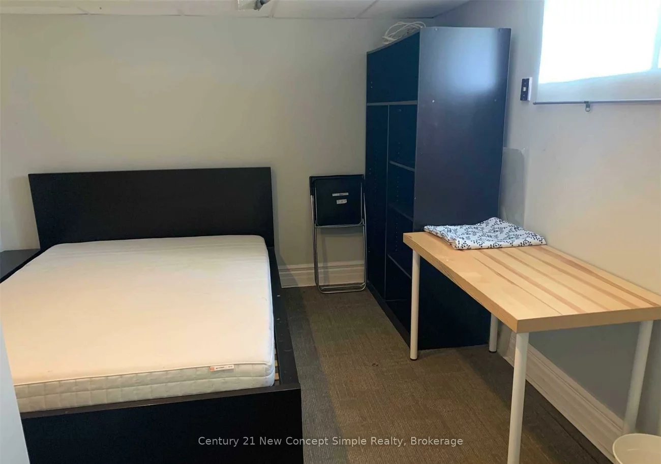 271, Delta, Alderwood, Toronto