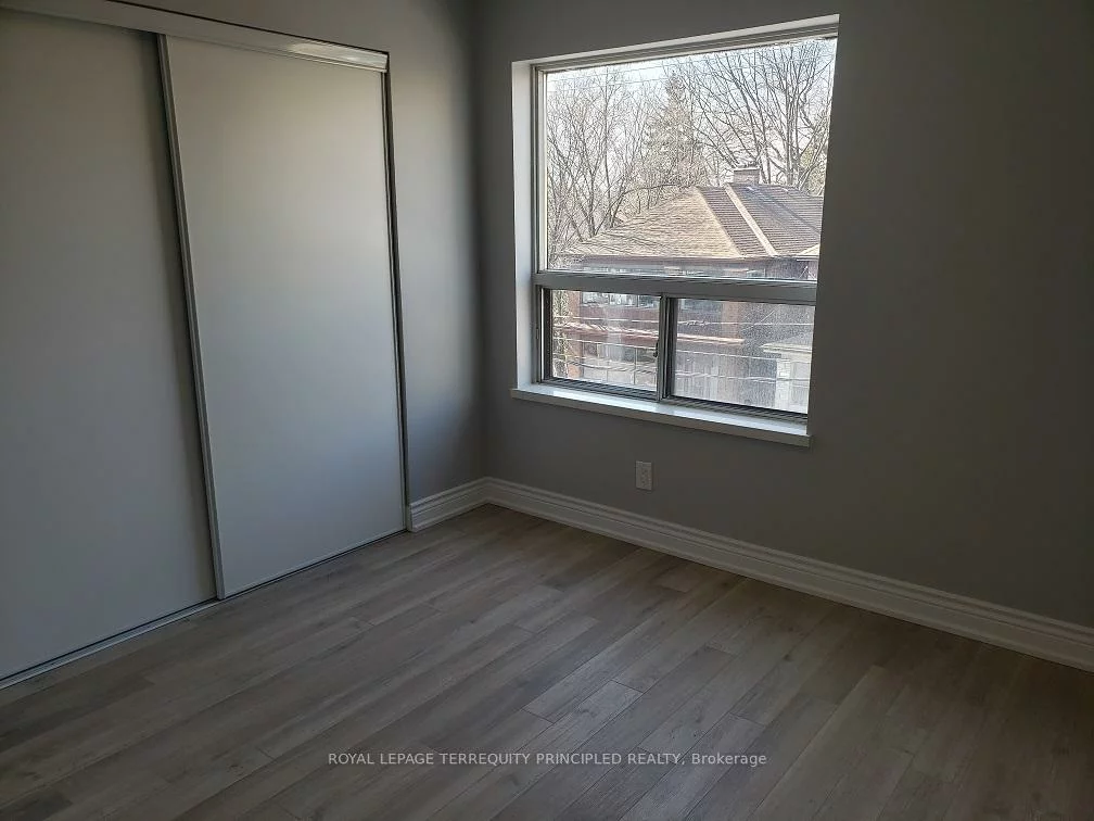379, Jane, Runnymede-Bloor West Village, Toronto