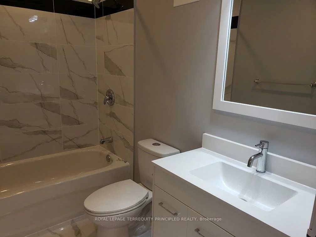 379, Jane, Runnymede-Bloor West Village, Toronto