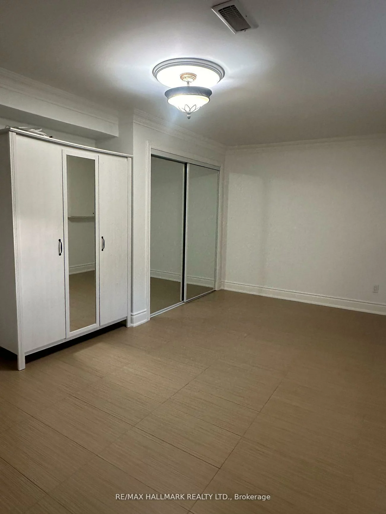 190, Falstaff, Rustic, Toronto