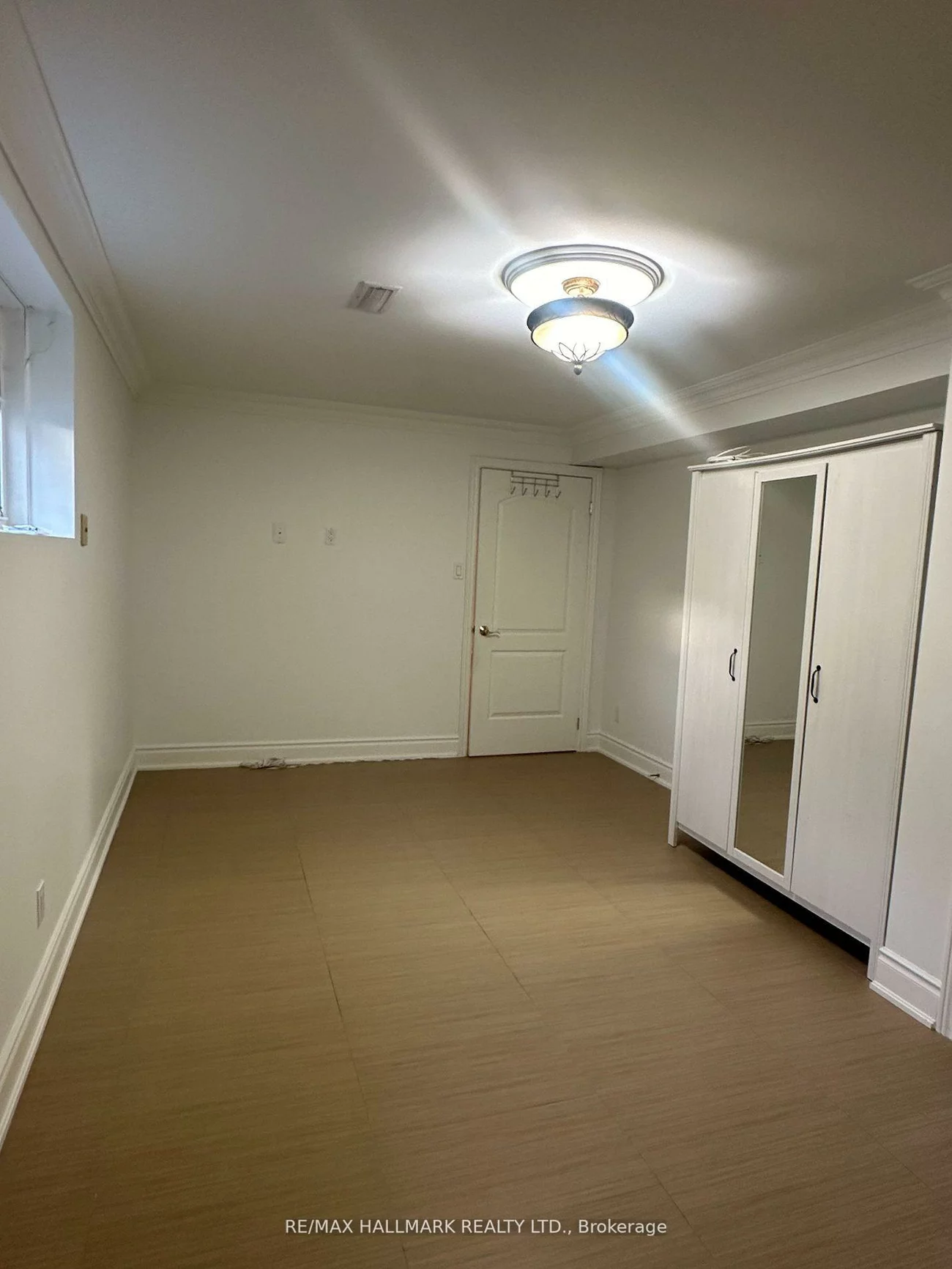 190, Falstaff, Rustic, Toronto