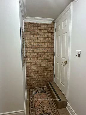 190, Falstaff, Rustic, Toronto