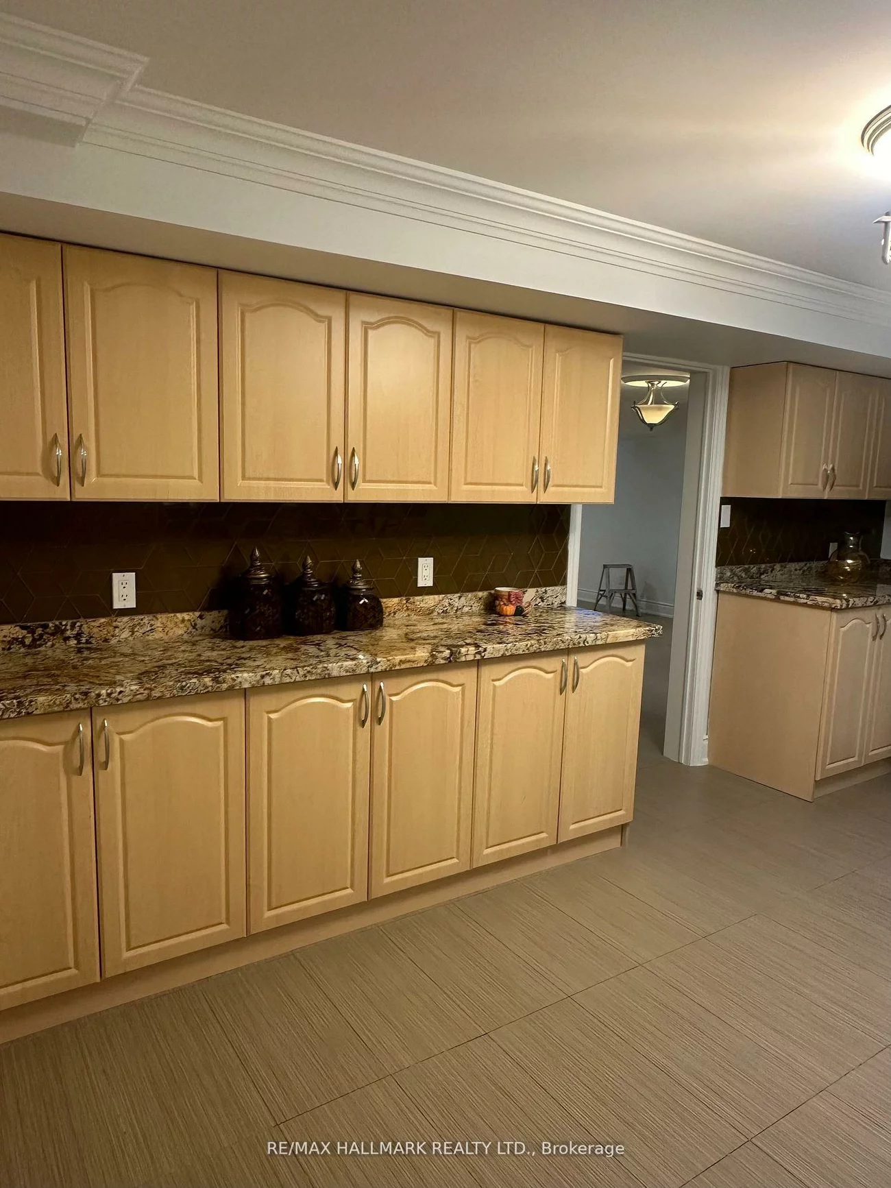 190, Falstaff, Rustic, Toronto