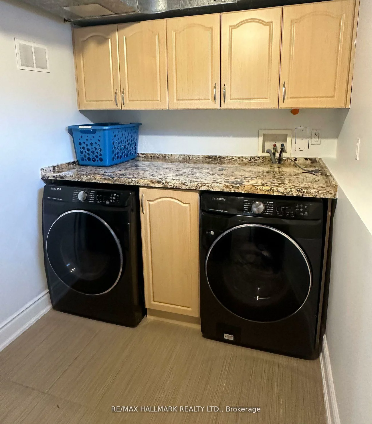 190, Falstaff, Rustic, Toronto