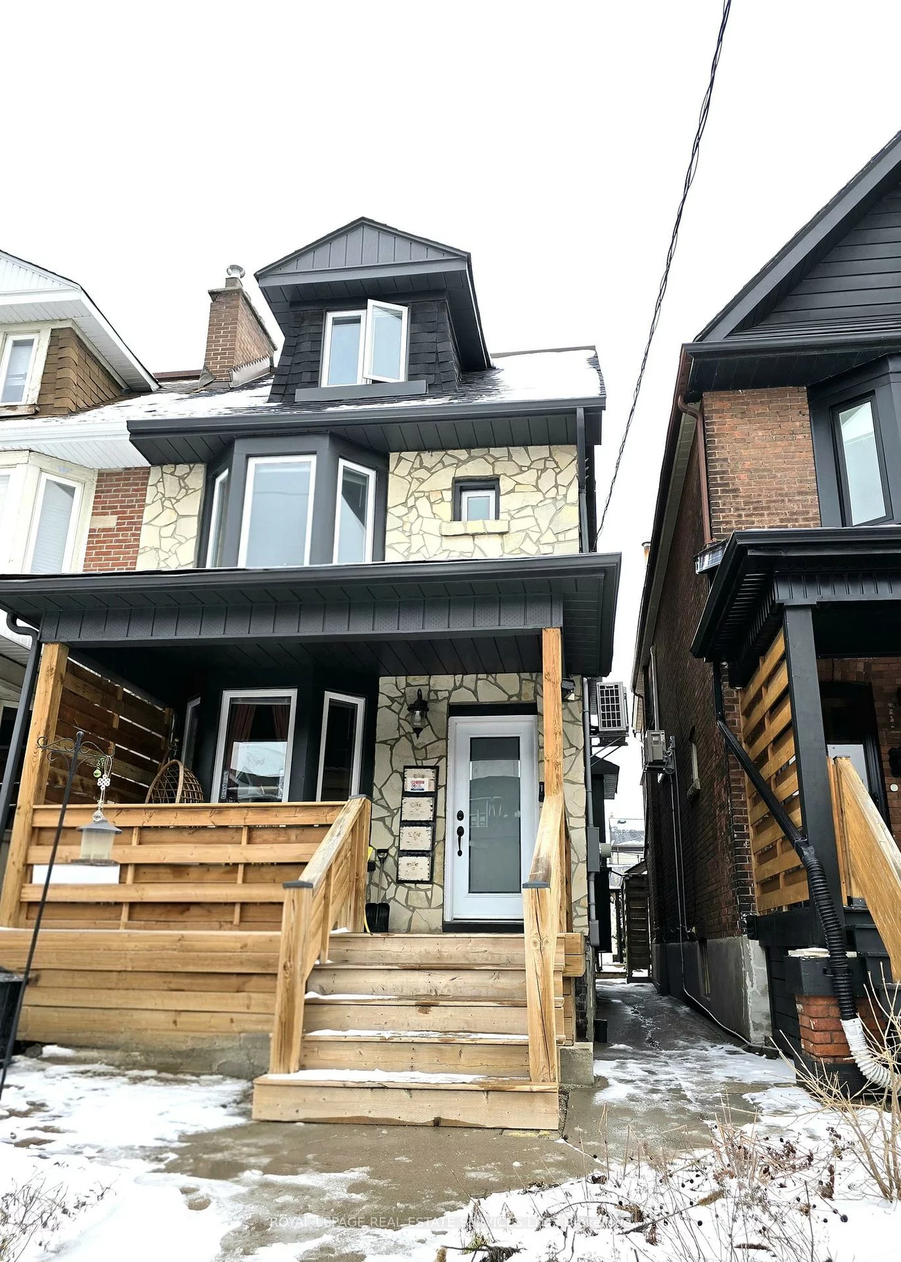 1399, Lansdowne, Corso Italia-Davenport, Toronto