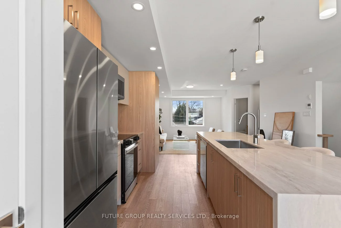 15, Acorn, Islington-City Centre West, Toronto