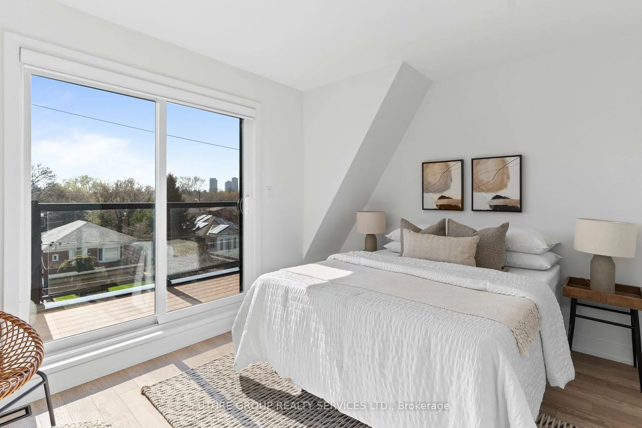 15, Acorn, Islington-City Centre West, Toronto