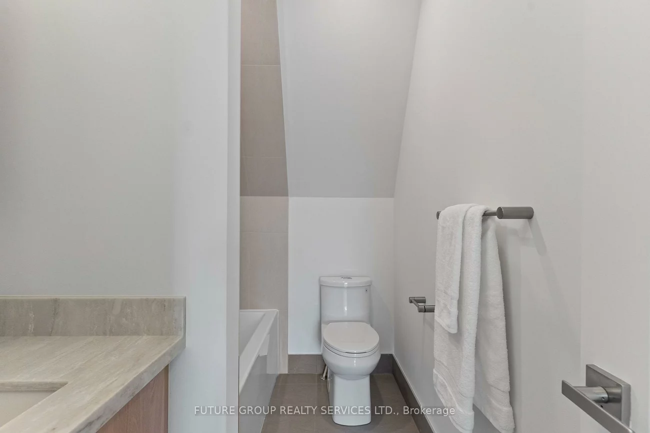 15, Acorn, Islington-City Centre West, Toronto