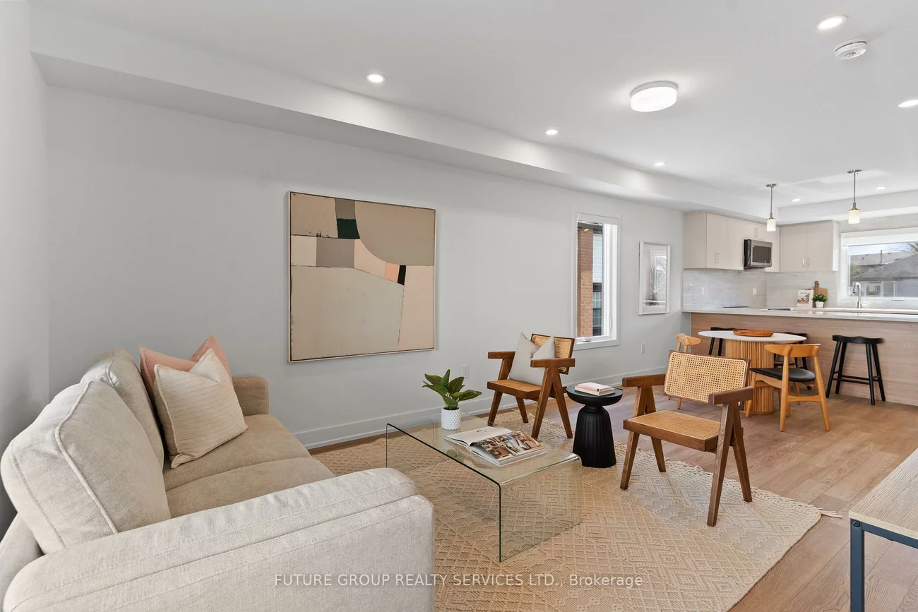 15, Acorn, Islington-City Centre West, Toronto