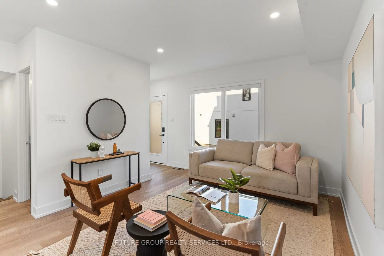 15, Acorn, Islington-City Centre West, Toronto