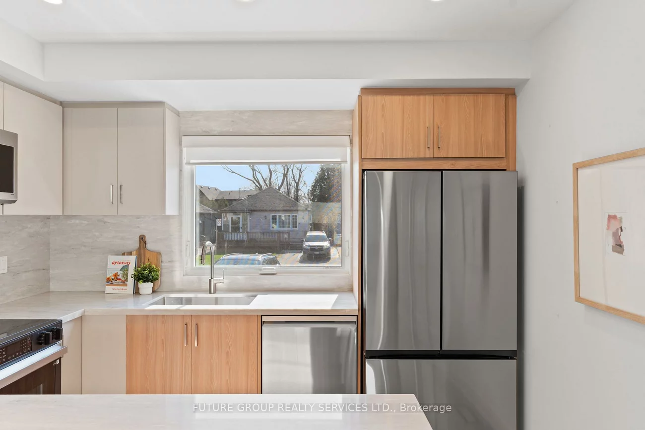 15, Acorn, Islington-City Centre West, Toronto