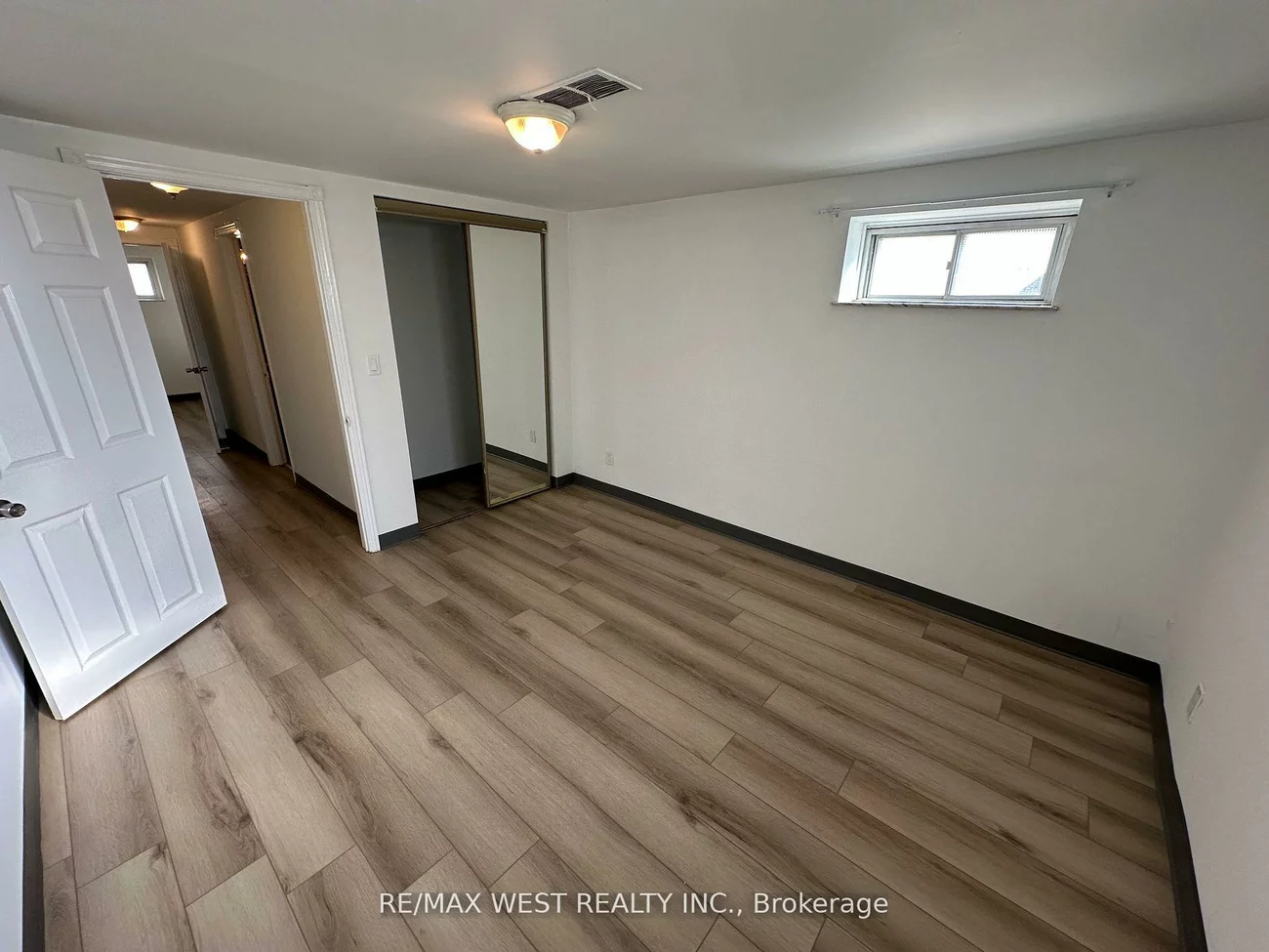 999, Caledonia, Yorkdale-Glen Park, Toronto