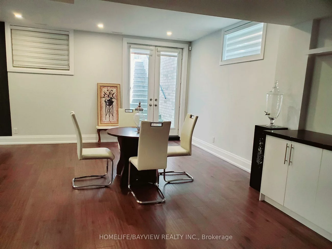 11, walnut, Long Branch, Toronto