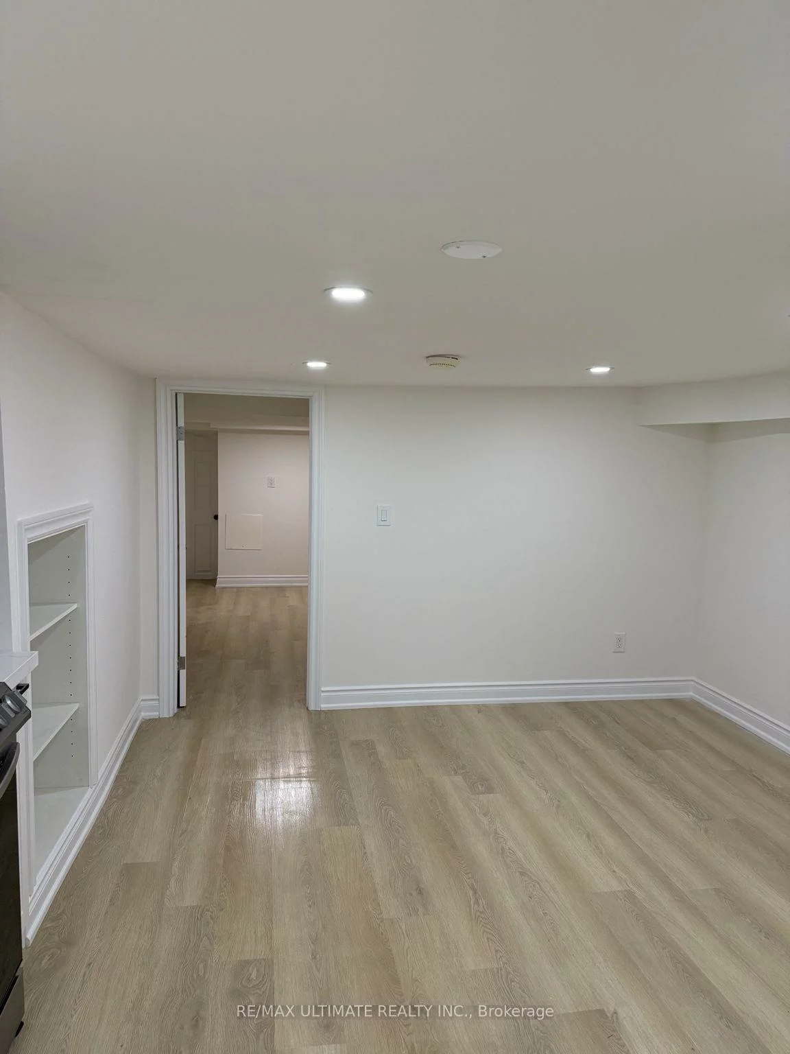 67, Carrick, Weston-Pellam Park, Toronto