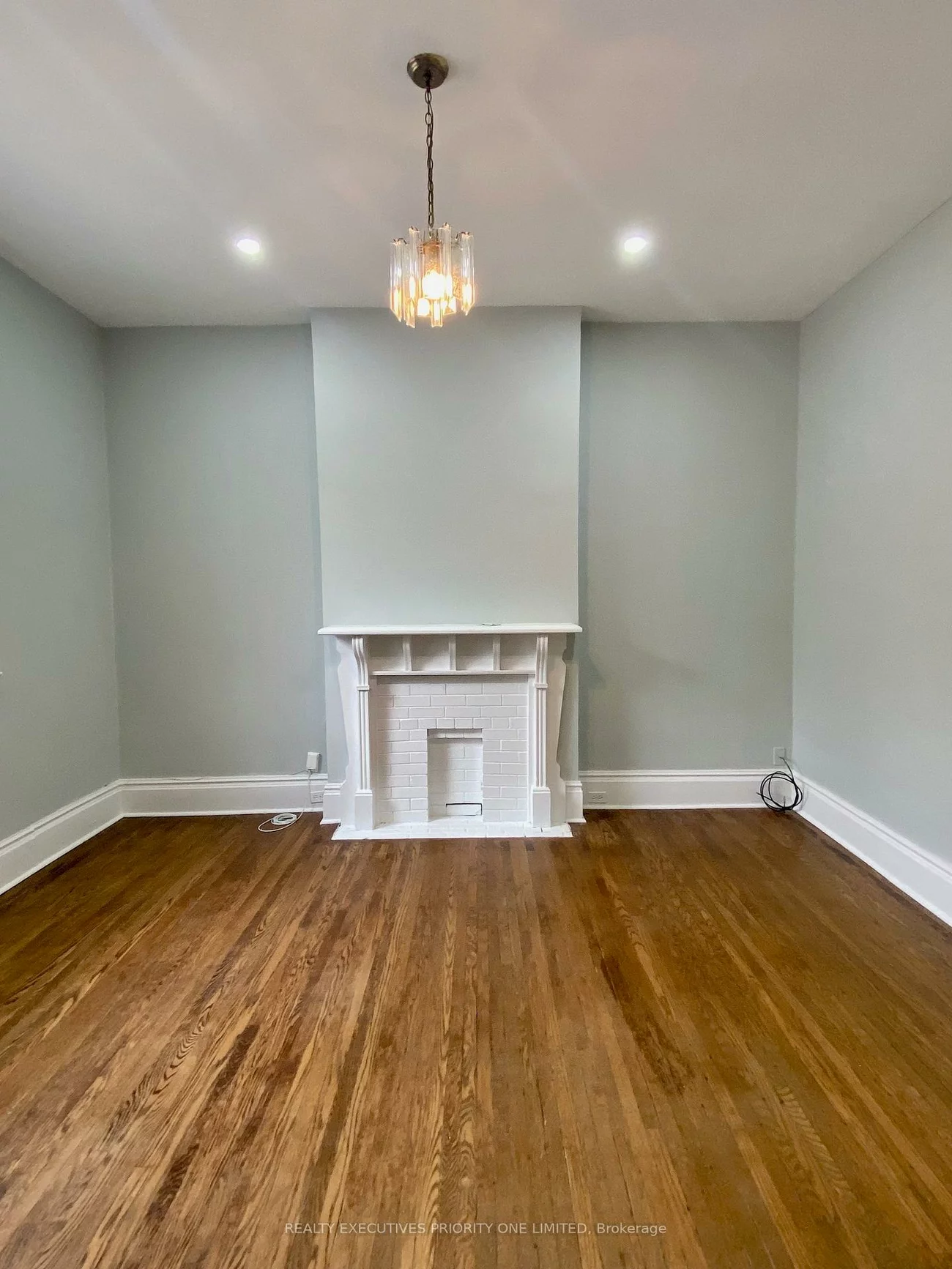 280, Annette, Junction Area, Toronto