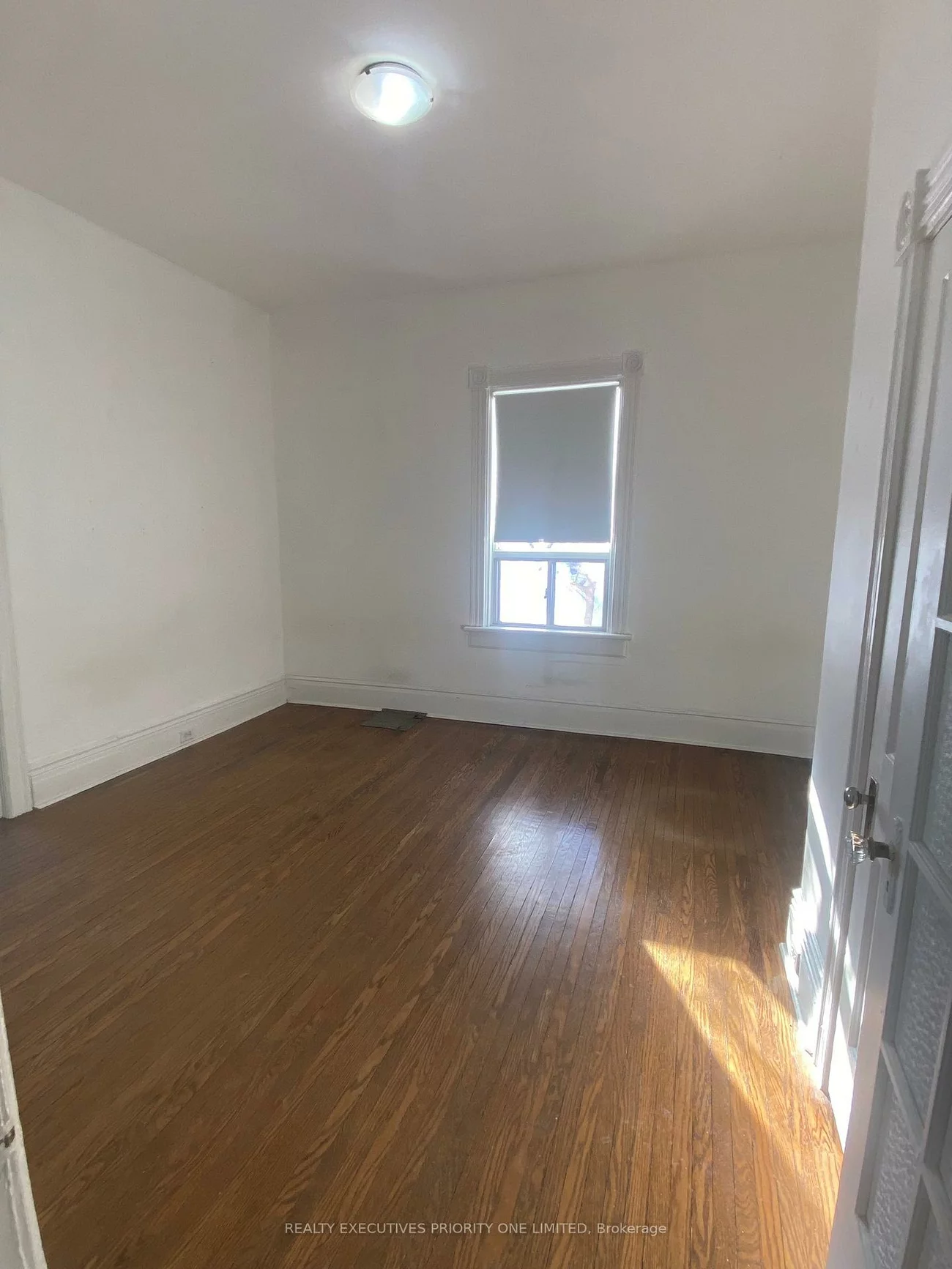 280, Annette, Junction Area, Toronto