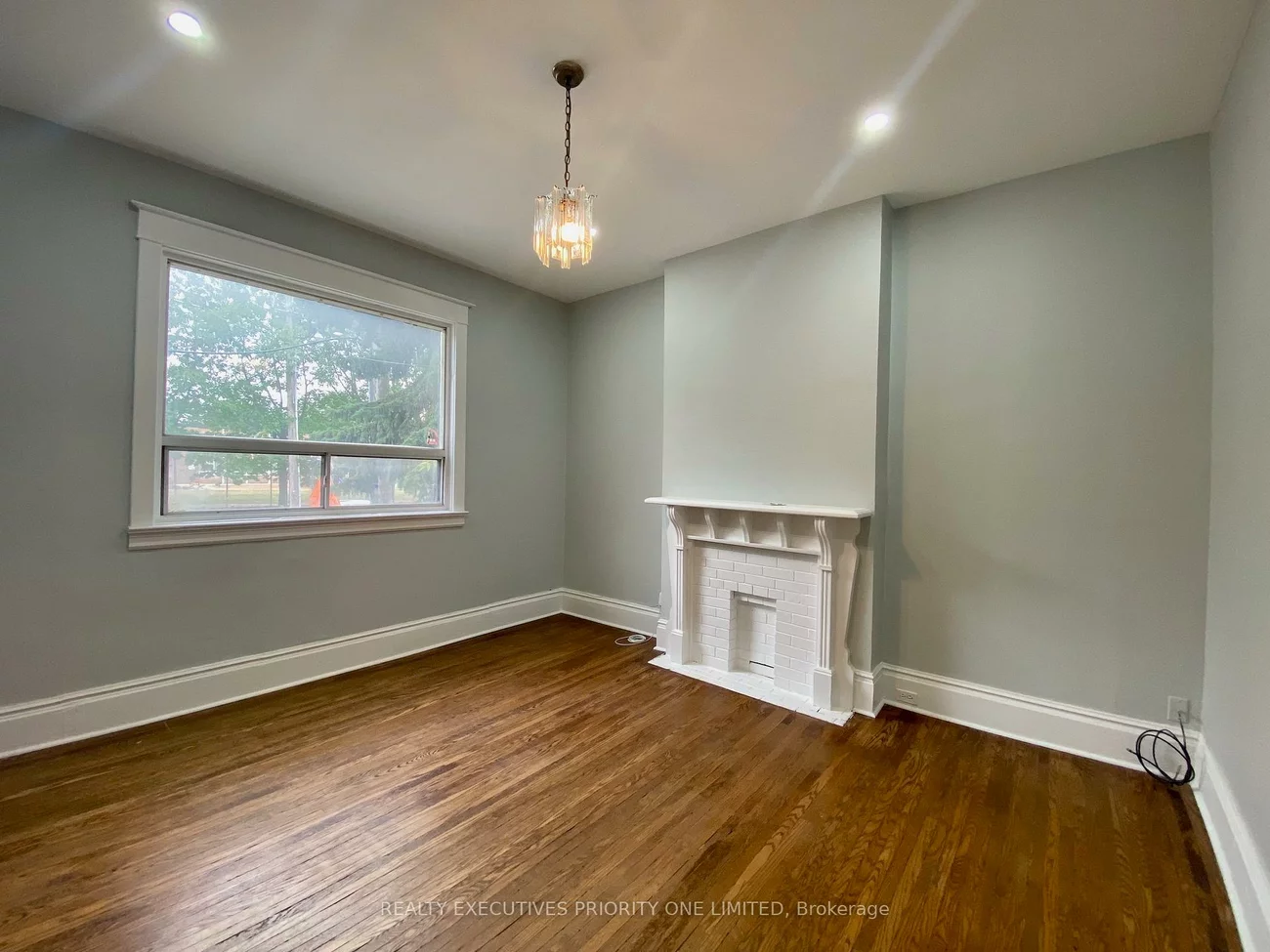 280, Annette, Junction Area, Toronto