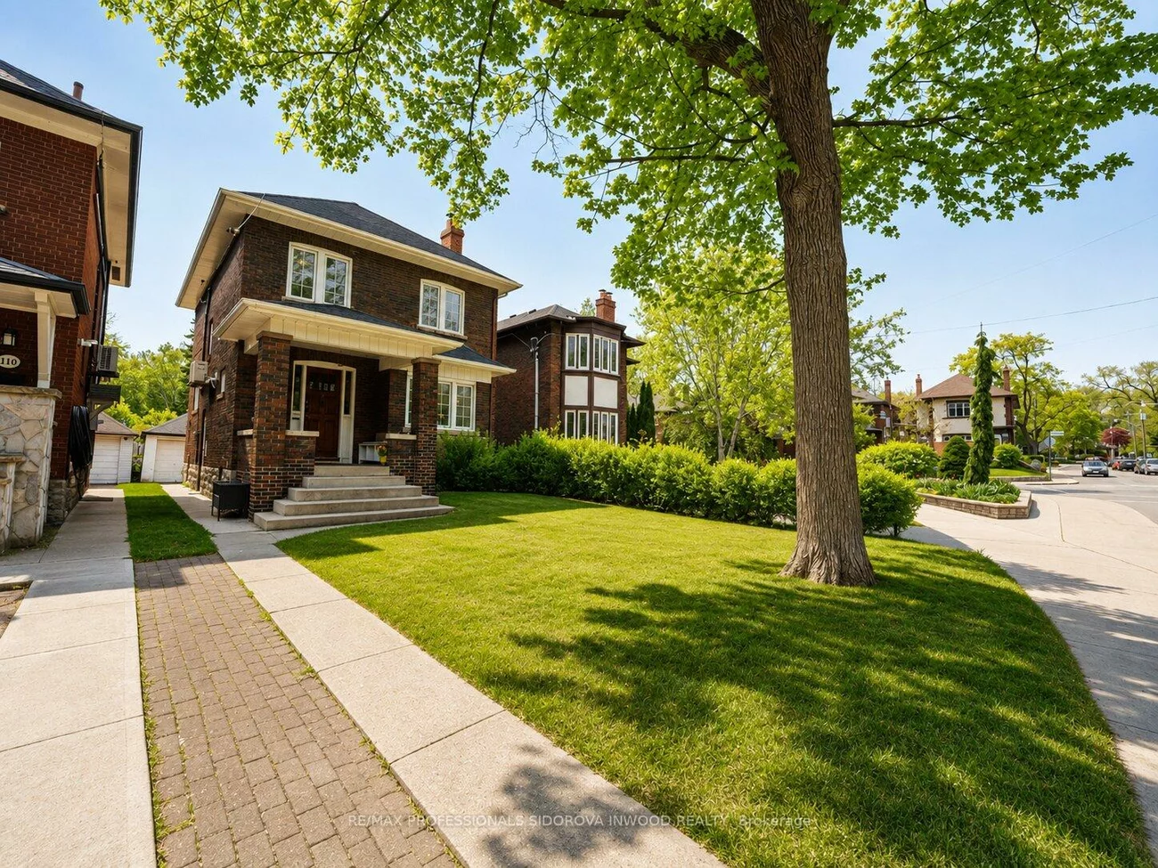 112, Clendenan, High Park North, Toronto