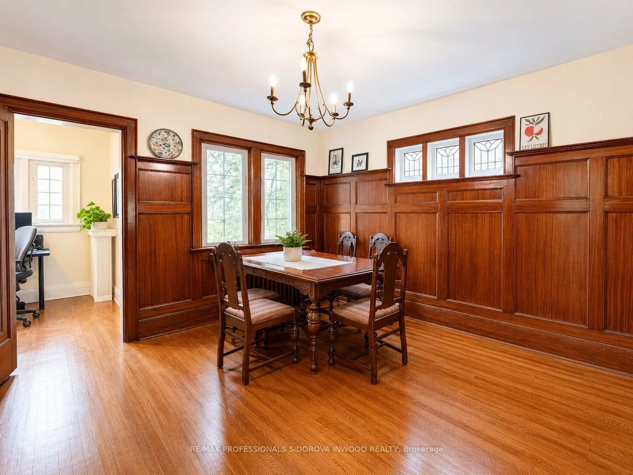 112, Clendenan, High Park North, Toronto