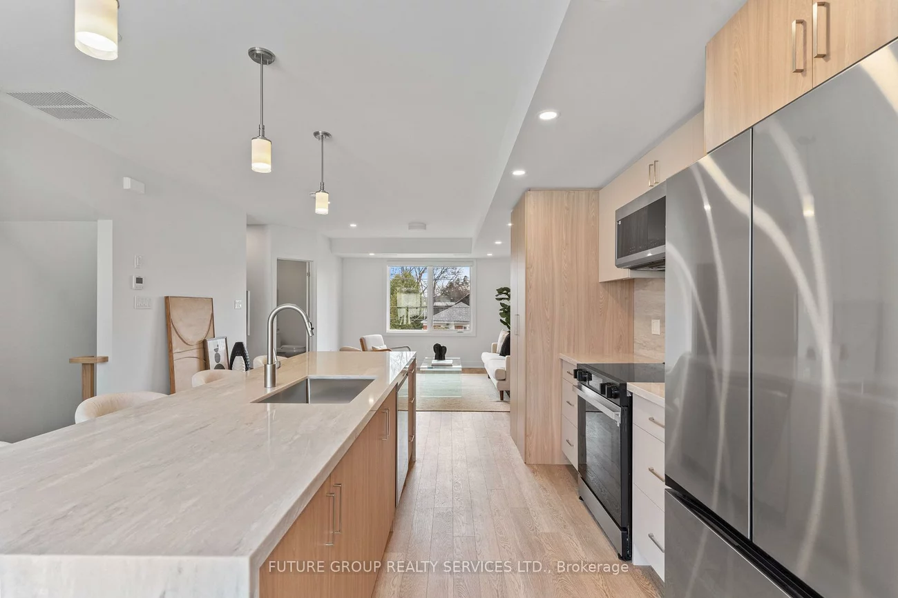 15, Acorn, Islington-City Centre West, Toronto