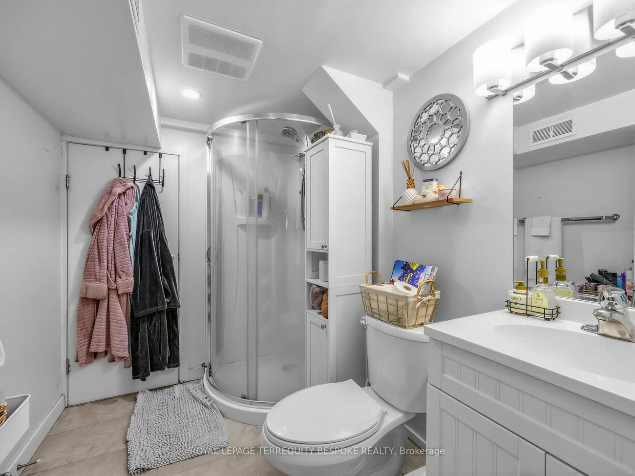 61, Chelsea, High Park North, Toronto