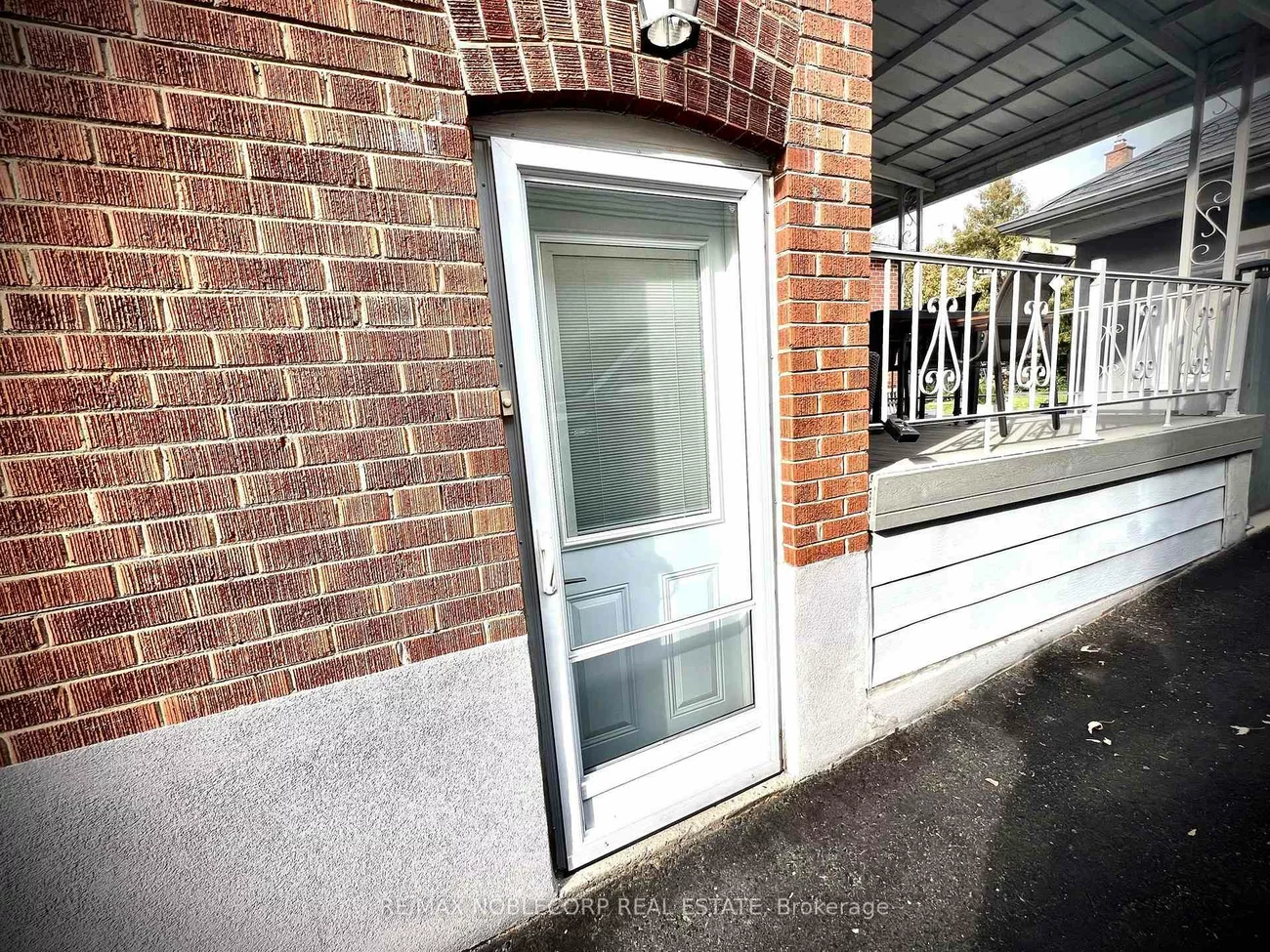 63, Bunnell, Downsview-Roding-CFB, Toronto