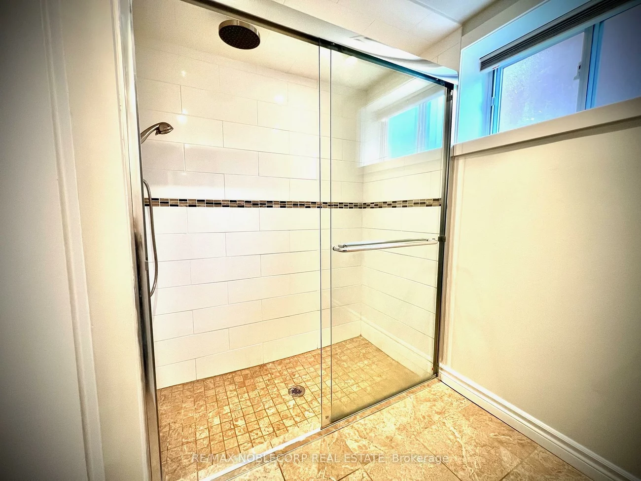 63, Bunnell, Downsview-Roding-CFB, Toronto