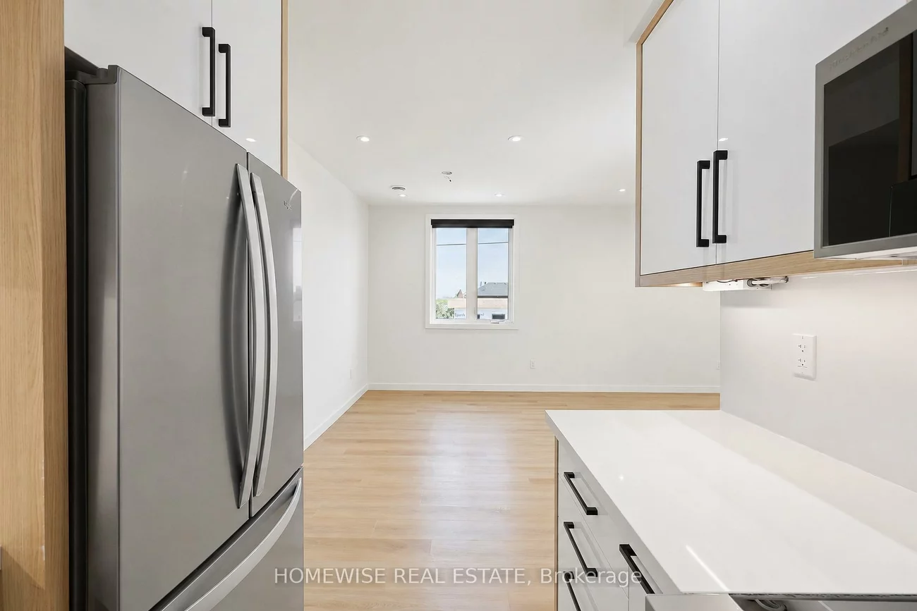 159, Locksley, Briar Hill-Belgravia, Toronto