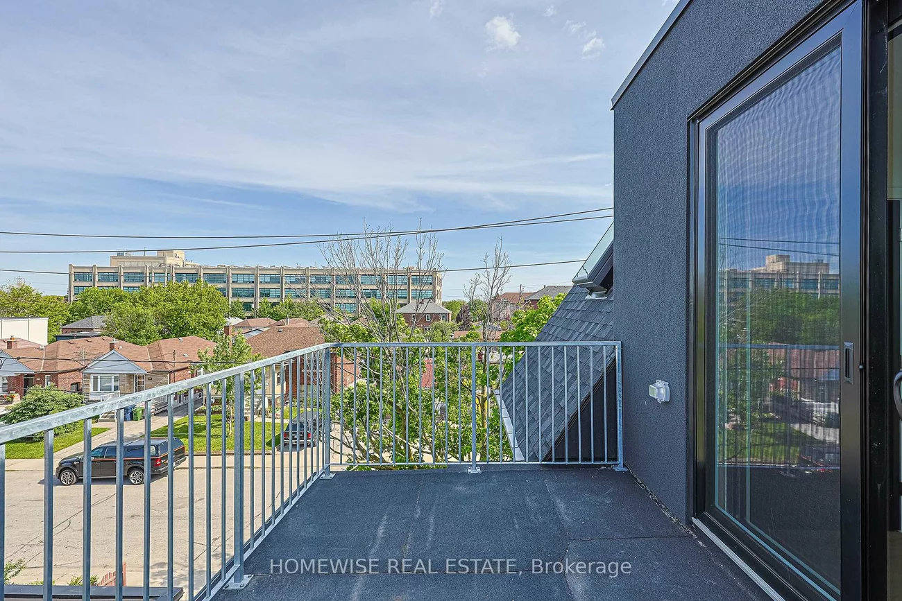 159, Locksley, Briar Hill-Belgravia, Toronto