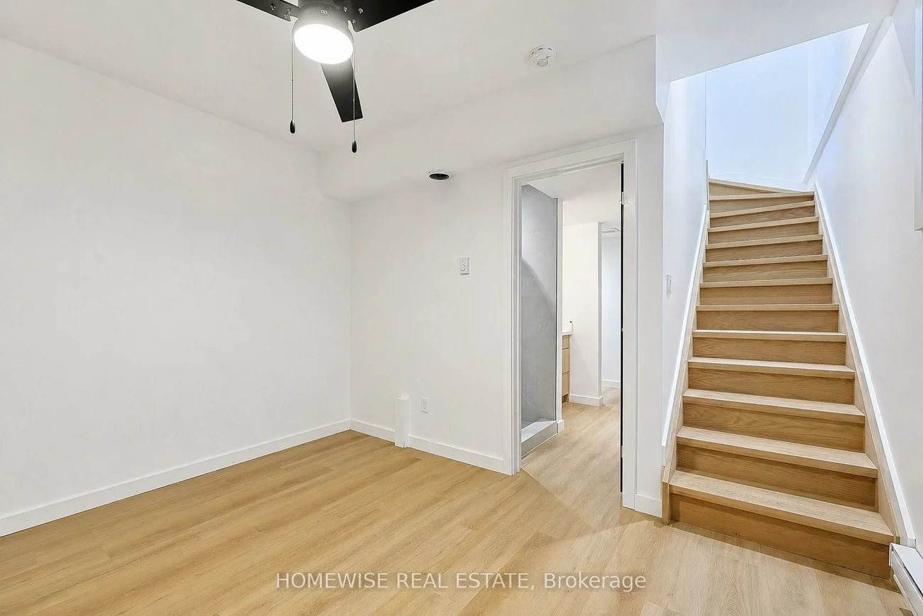 159, Locksley, Briar Hill-Belgravia, Toronto