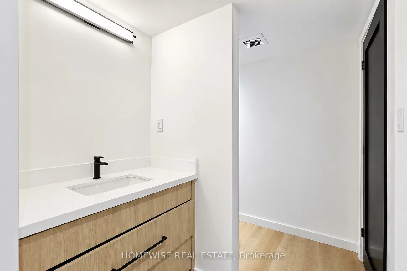 159, Locksley, Briar Hill-Belgravia, Toronto