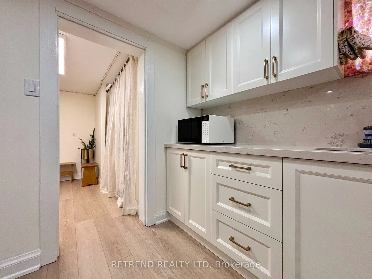 260, Ranee, Yorkdale-Glen Park, Toronto